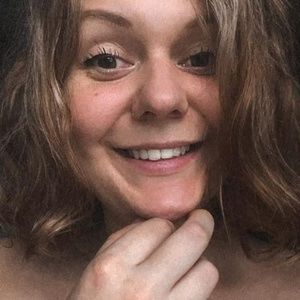 Meet your Posher, Nela